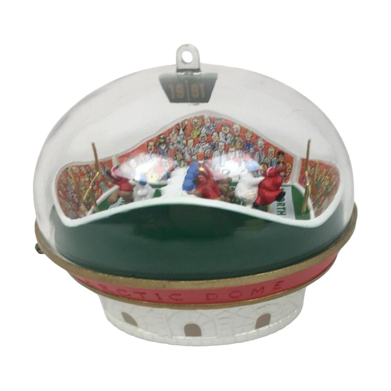 1991 Arctic Dome Hallmark Ornament (Artists' Favorites) QLX7117 Image4