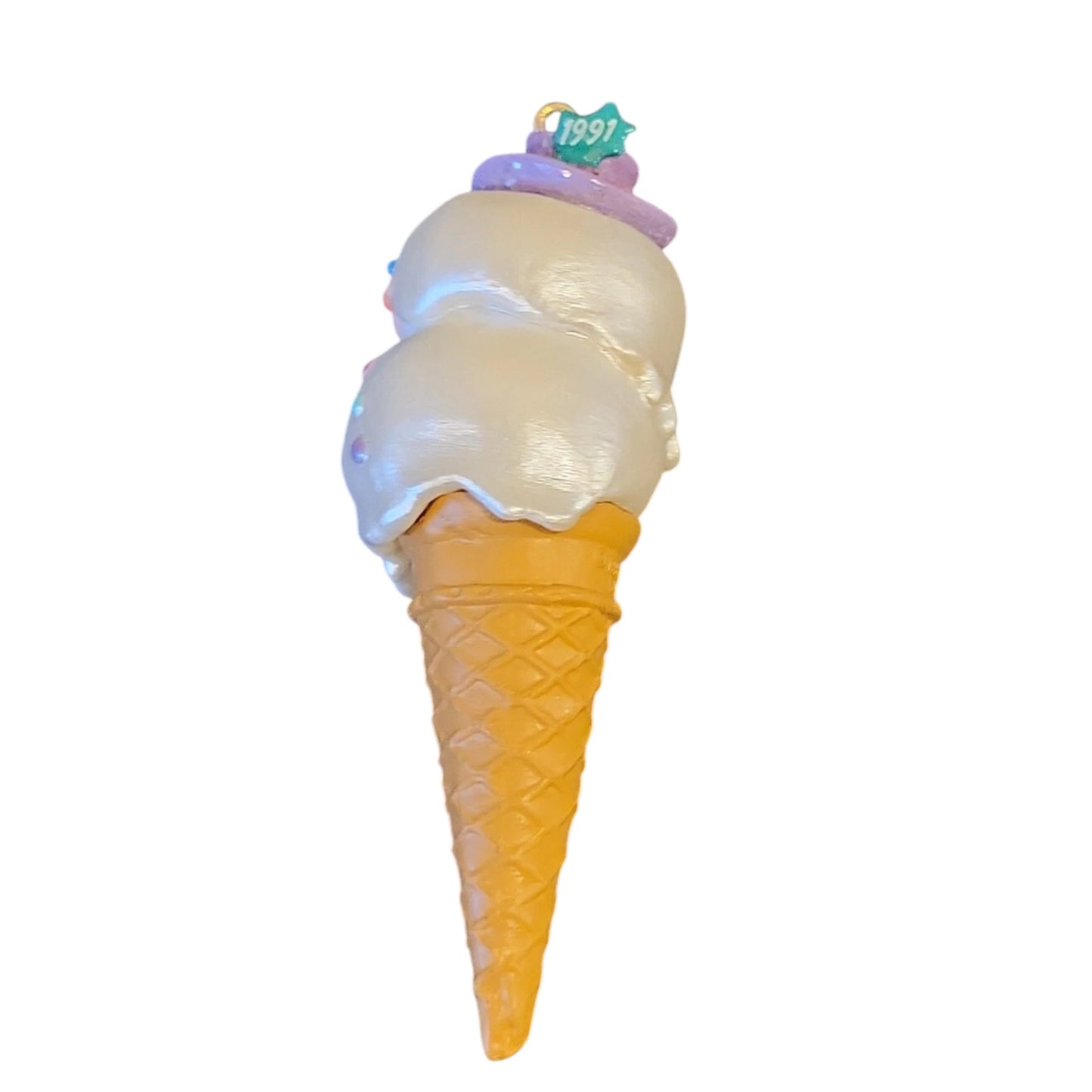 1991 Chilly Champ Hallmark Ornament (Ice Cream) QX5339