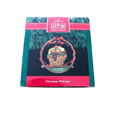 1991 Christmas Welcome Hallmark Ornament (Wreath) QX5299