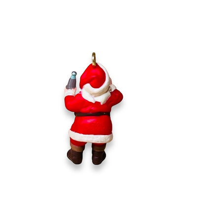 1991 Coca-Cola Santa Hallmark Ornament (Coca-Cola) QXM5884