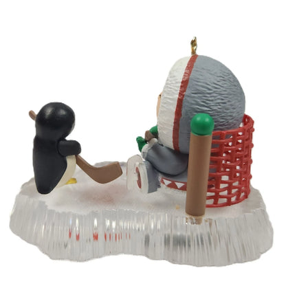 1991 Ice Hockey Hallmark Ornament (Frosty Friends) QX4327