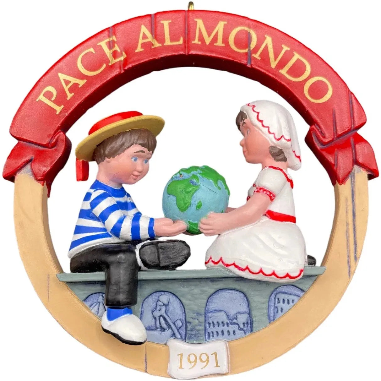 1991 Italy Hallmark Ornament (Peace on Earth) QX5129