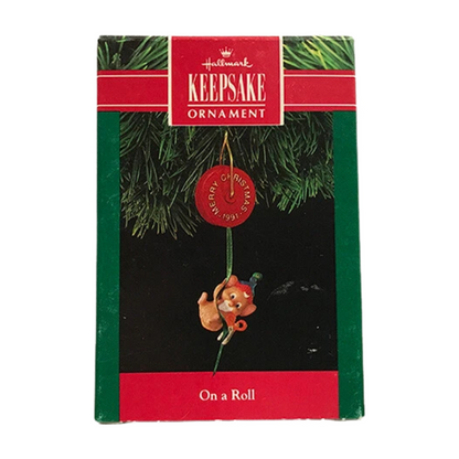 1991 On a Roll Hallmark Ornament (Mouse) QX5347 Image2