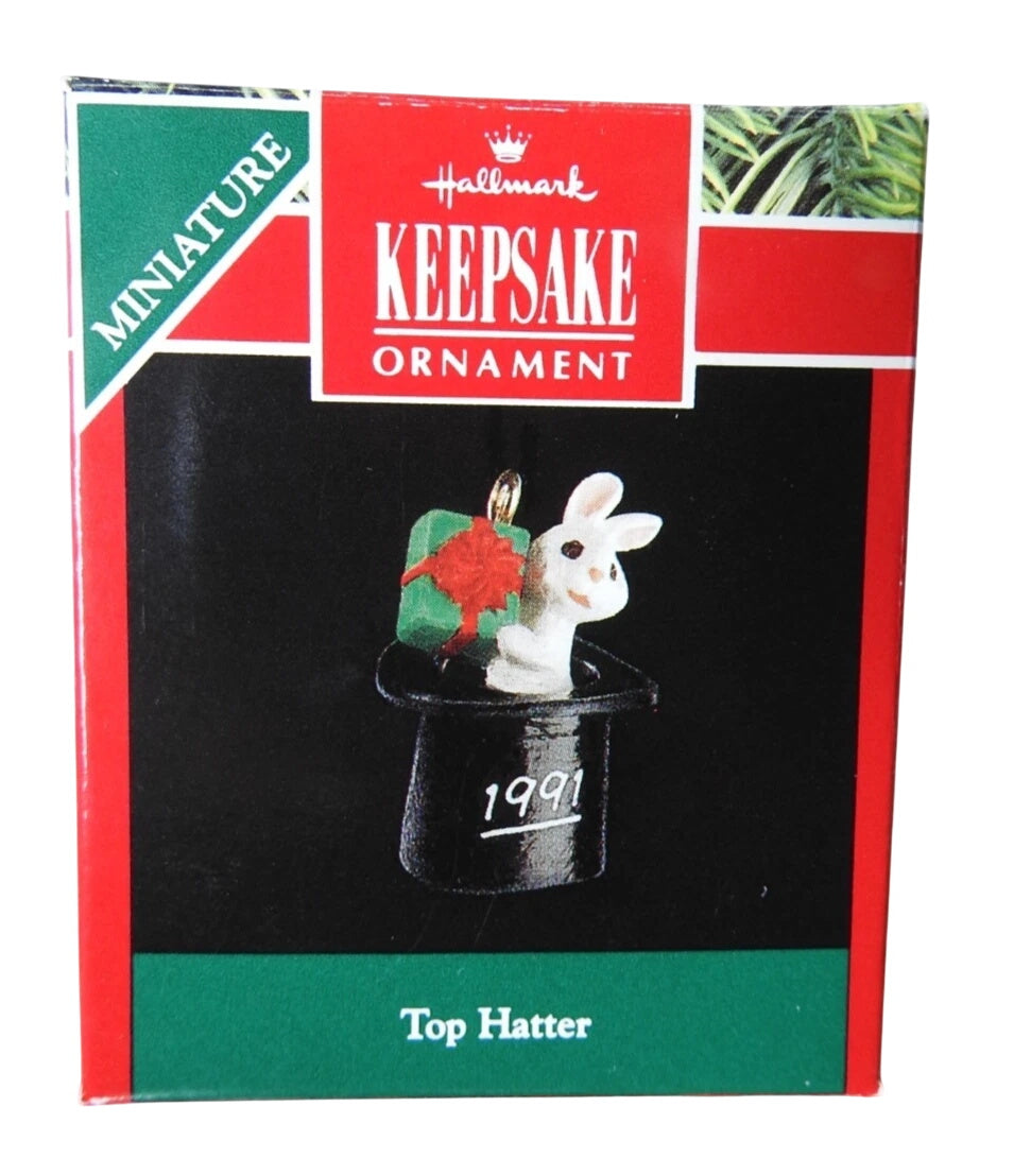 1991 Top Hatter Hallmark Ornament (Rabbit) QXM5889