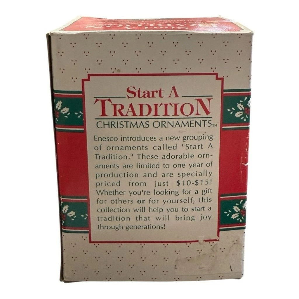 1992 Christmas Cat Nappin (Kitten)