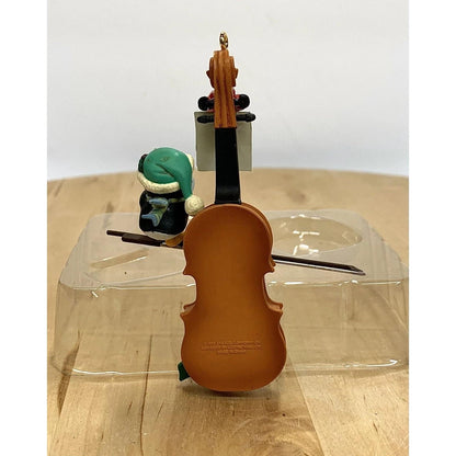 1992 Festive Fiddlers - First Issue in the " Music Lovers" Series (Penguins)