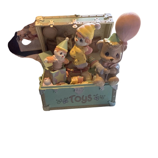 1992 Holiday Expressions - My Favorite Things (Precious Moments)