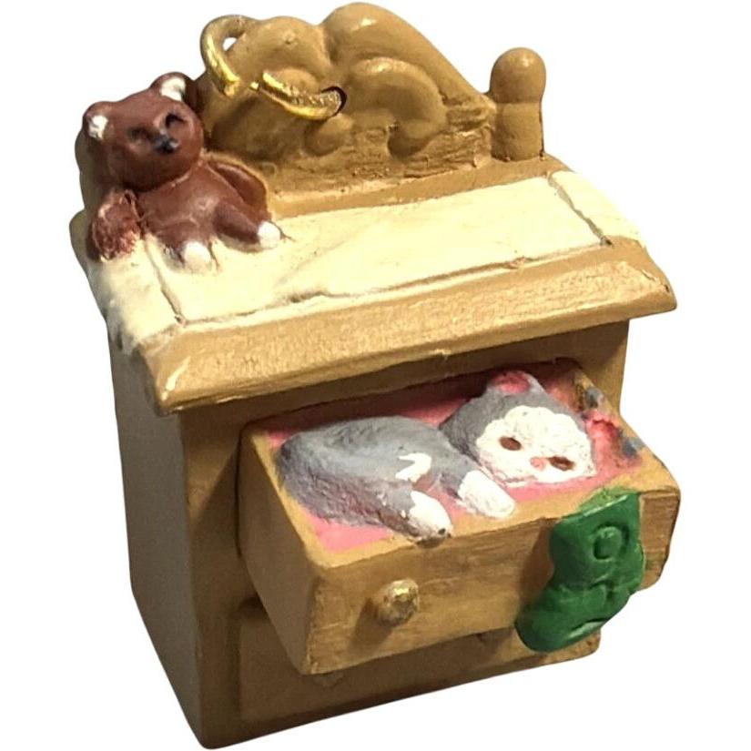 1992 Snug Kitty Hallmark Ornament (Kitten) QXM5554