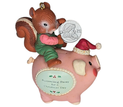 1992 Squirrelin' It Away (Animal)