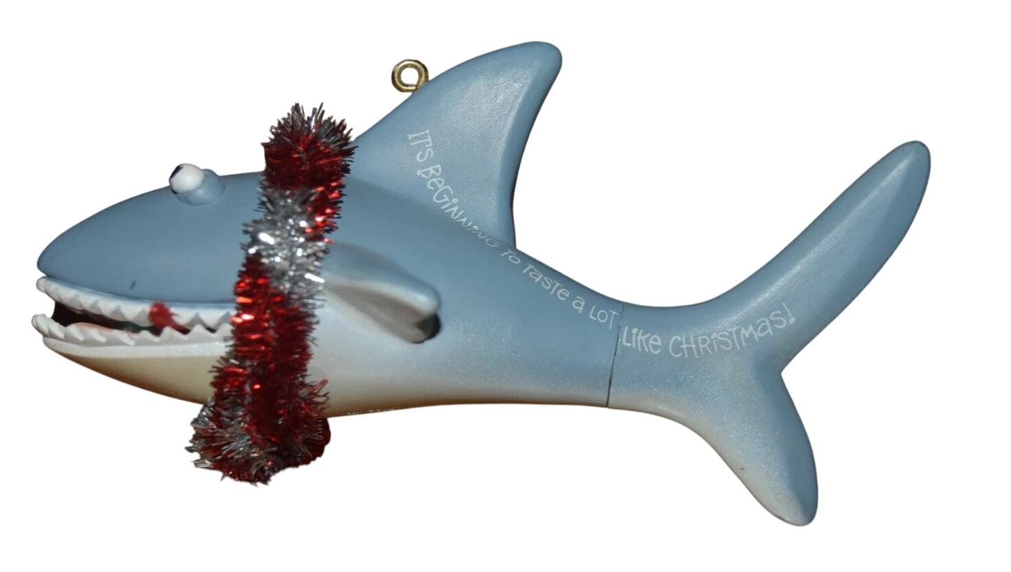 1992 Tasty Christmas Hallmark Ornament (Animal) QX5994