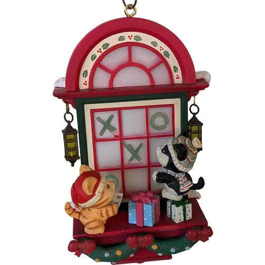 1992 Tic-Tac-Mistle-Toe (Kitten)