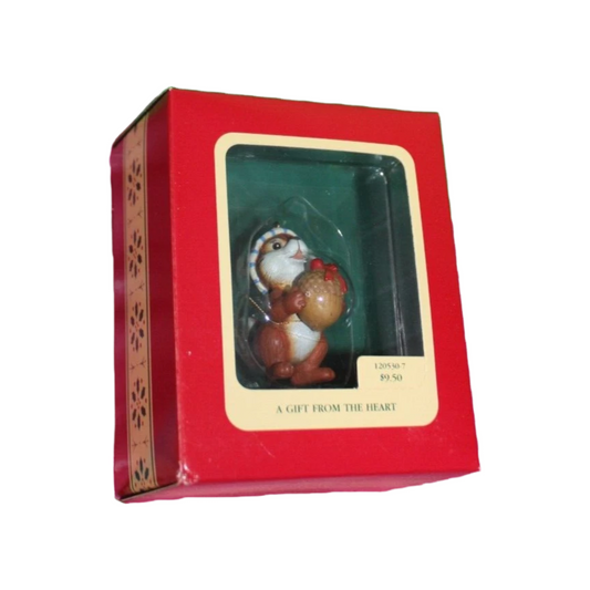 1992 A Gift From the Heart Carlton Cards Ornaments (Squirrel) 120530-7 Image1