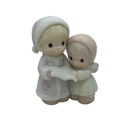 1992 Aunt Ruth and Aunt Dorothy Two Girls Carolling Figurine Precious Moments 529486 Image1