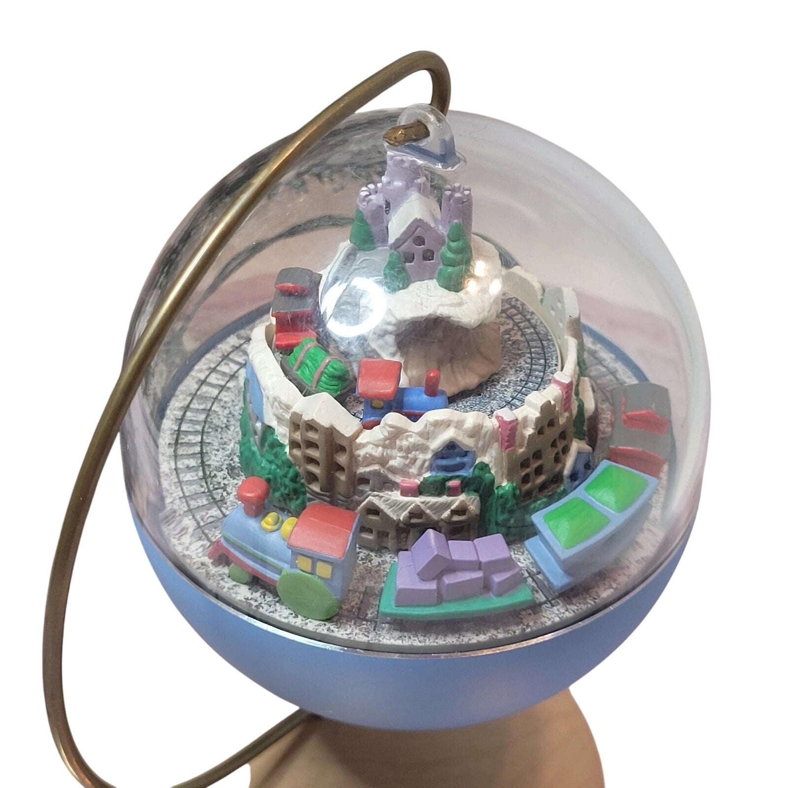 1992 Continental Express Hallmark Ornament (Magic Globe) QLX7264 Image4