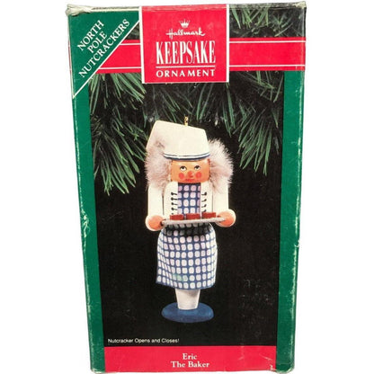 1992 Eric the Baker Hallmark Ornament (North Pole Nutcrackers) QX5244