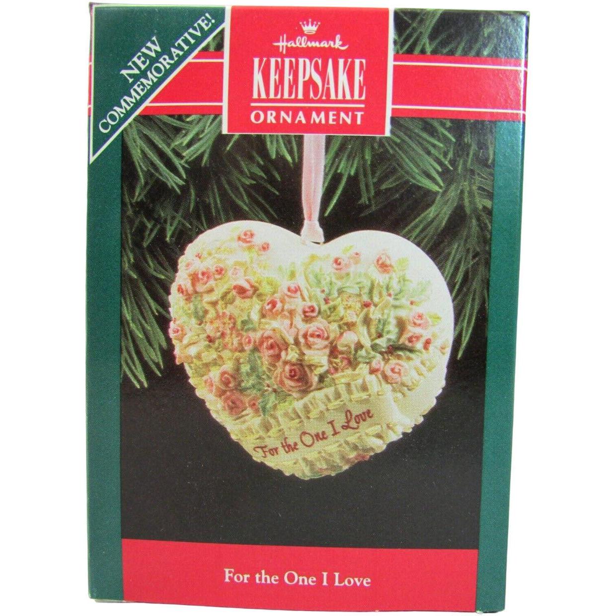 1992 For the One I Love Hallmark Ornament (Heart) QX4844