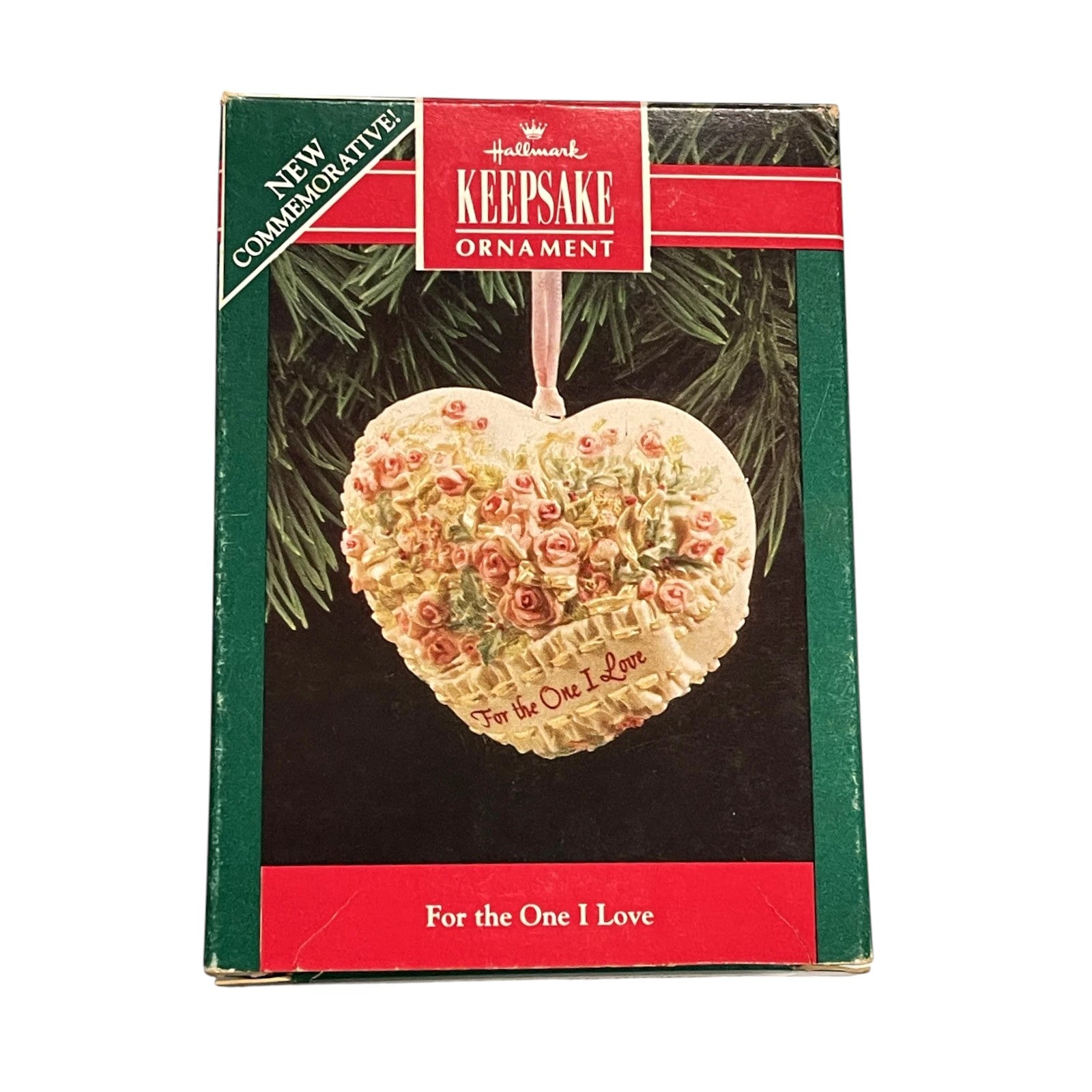 1992 For the One I Love Hallmark Ornament (Heart) QX4844 Image2