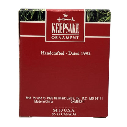 1992 Friends Are Tops Hallmark Ornament (Chipmunk & Squirrel) QXM5521