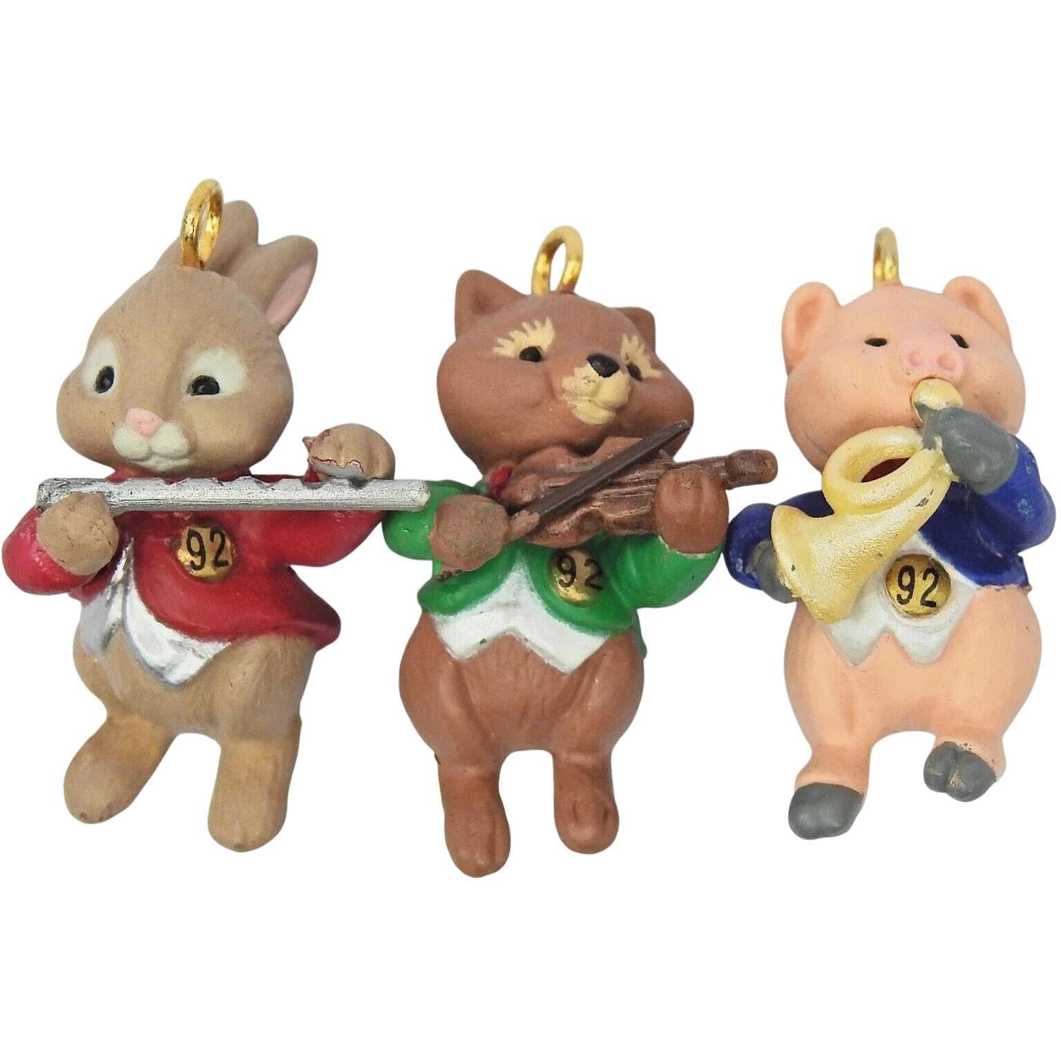 1992 Harmony Trio Hallmark Ornament (Animal) QXM5471