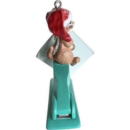 1992 Holiday Memo Hallmark Ornament (Chipmunk & Squirrel) QX5044