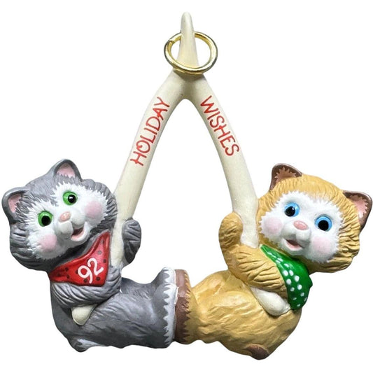1992 Holiday Wishes Hallmark Ornament (Animal) QX5131