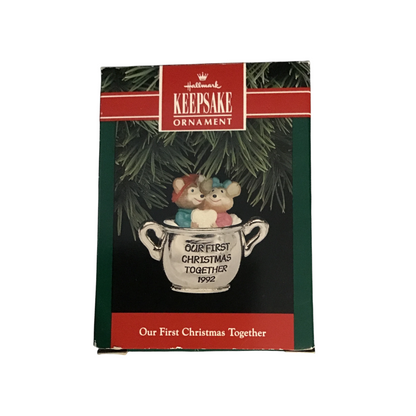 1992 Our First Christmas Together Hallmark Ornament (Our Christmas Together) QX5061 Image2