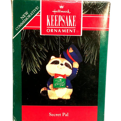 1992 Secret Pal Hallmark Ornament (Secret Pal) QX5424