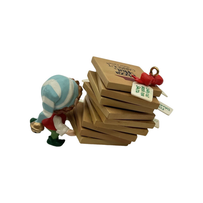 1992 "Special Pizza Delivery" - First Issue in the "Pizza Hut" Series Enesco Ornament (Enesco) 832812 Image5