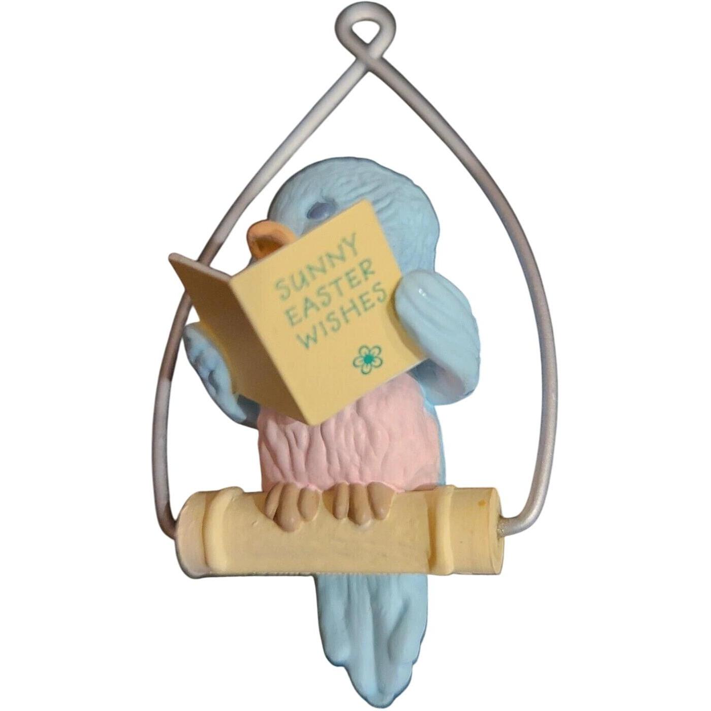 1992 Sunny Wisher Hallmark Ornament (Bird) QEO9344