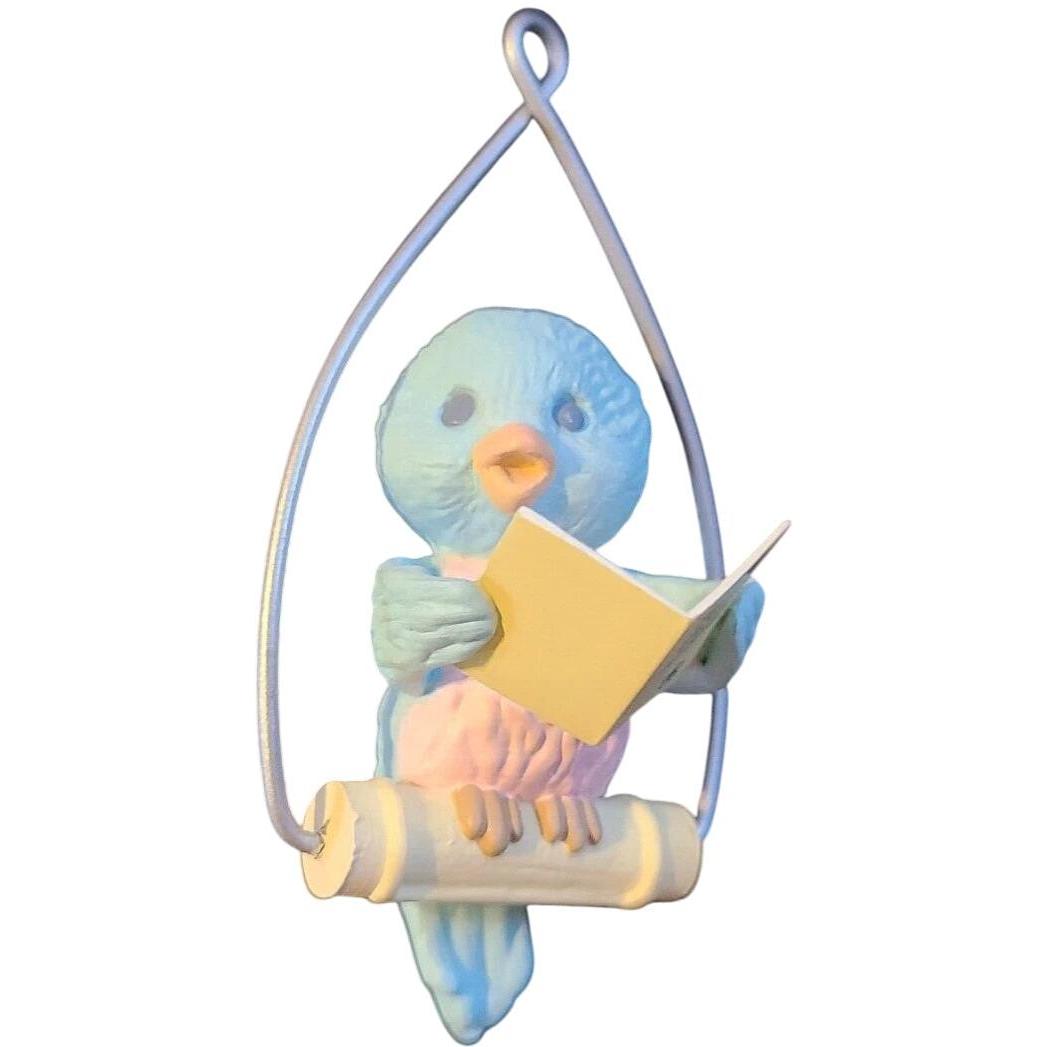 1992 Sunny Wisher Hallmark Ornament (Bird) QEO9344