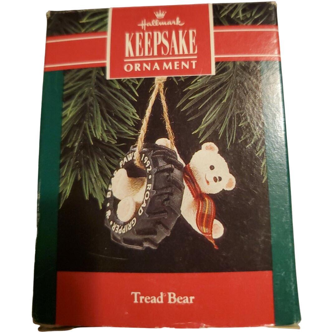 1992 Tread Bear Hallmark Ornament (Animal) QX5091