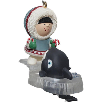 1992 Whale Hallmark Ornament (Frosty Friends) QX4291