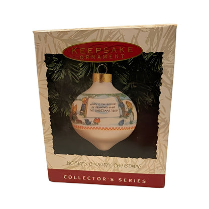 1993 Happy is the memory Hallmark Ornament (Betsey Clark) QX2062