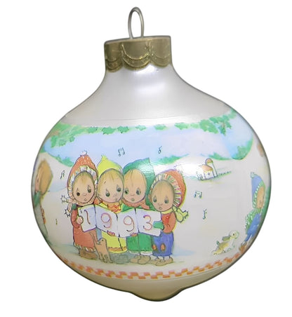 1993 Happy is the memory Hallmark Ornament (Betsey Clark) QX2062