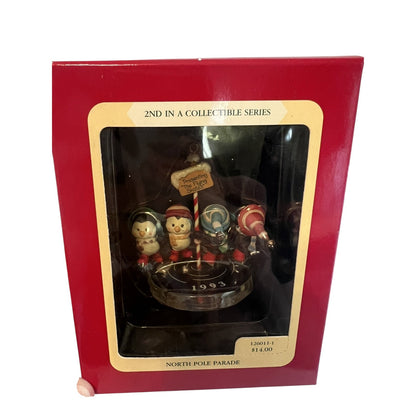 1993 North Pole Parade (Penguins)