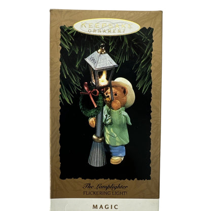 1993 The Lamplighter Hallmark Ornament (Teddy Bear) QLX7192