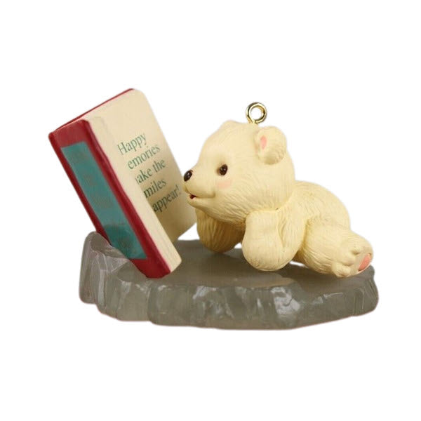 1993 Across the Miles Hallmark Ornament (Polar Bear) QX5912