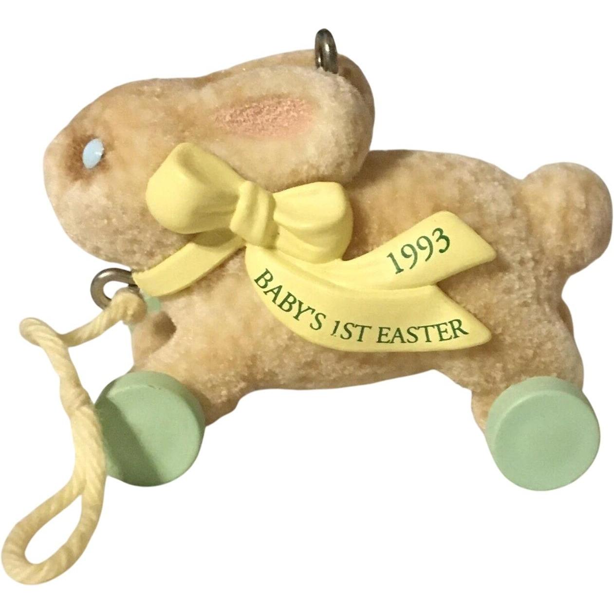 1993 Baby's First Easter Hallmark Ornament (Baby's First Easter) QEO8153