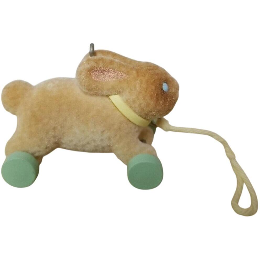 1993 Baby's First Easter Hallmark Ornament (Child's Age Collection) QEO8345