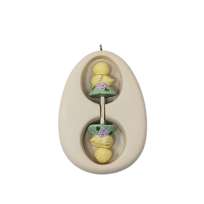 1993 Chicks‑on‑a‑Twirl (Twirl‑About)