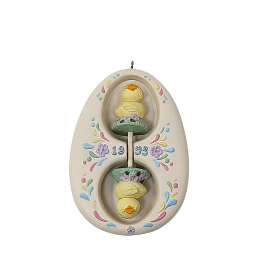 1993 Chicks‑on‑a‑Twirl (Twirl‑About)