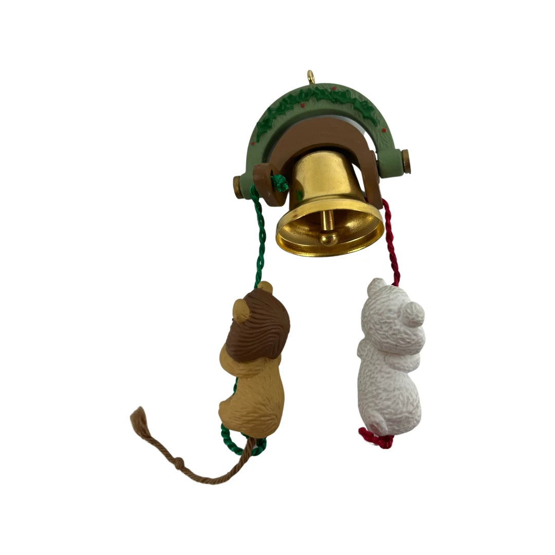 1993 Curly 'n' Kingly Hallmark Ornament (Bell) QX5285