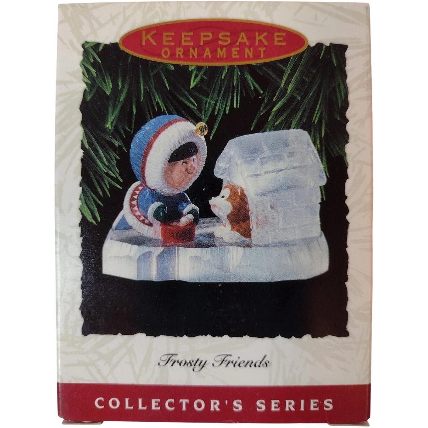 1993 Dog/Doghouse Hallmark Ornament (Frosty Friends) QX4142