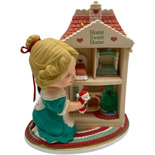 QLX737-2 1993 Dollhouse Dreams (Toys and Gaming) Image1