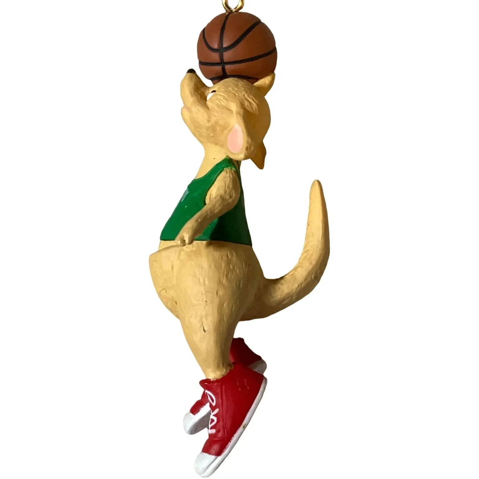 1993 Dunkin' Roo Hallmark Ornament (Basketball) QX5575