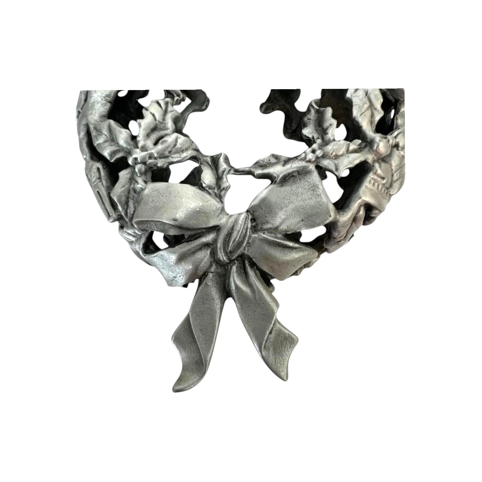 1993 Glowing Pewter Wreath Hallmark Ornament (Wreath) QX5302 Image5