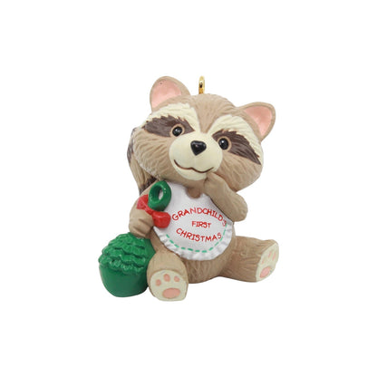 1993 GrandChild's First Christmas Hallmark Ornament (Family) QX5552 Image1