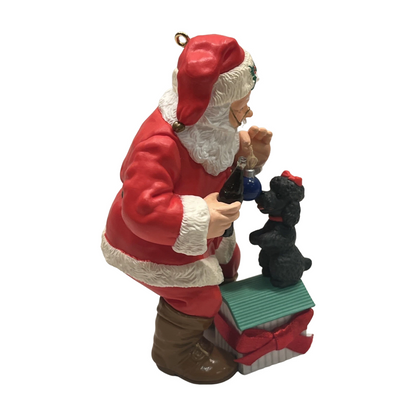 1993 Playful Pals Hallmark Ornament (Coca-Cola Santa) QX5742 Image5
