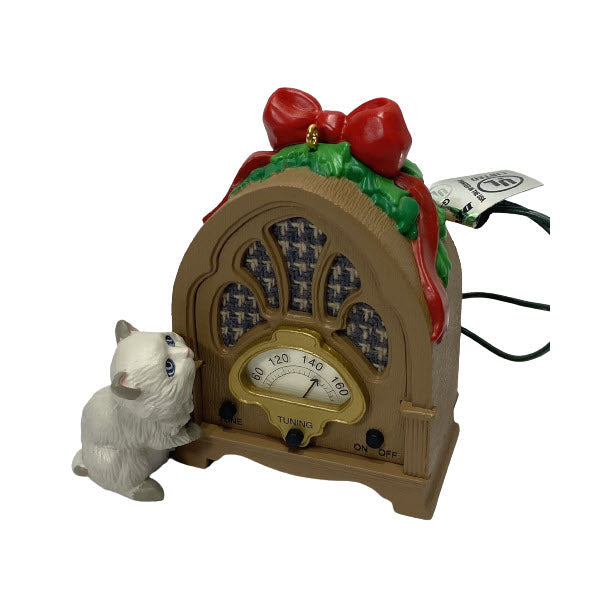 1993 Radio News Flash Hallmark Ornament (Kitten) QLX7362
