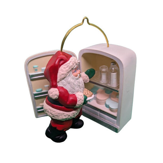 1993 Raiding the Fridge Hallmark Ornament (Santa Claus) QLX7185